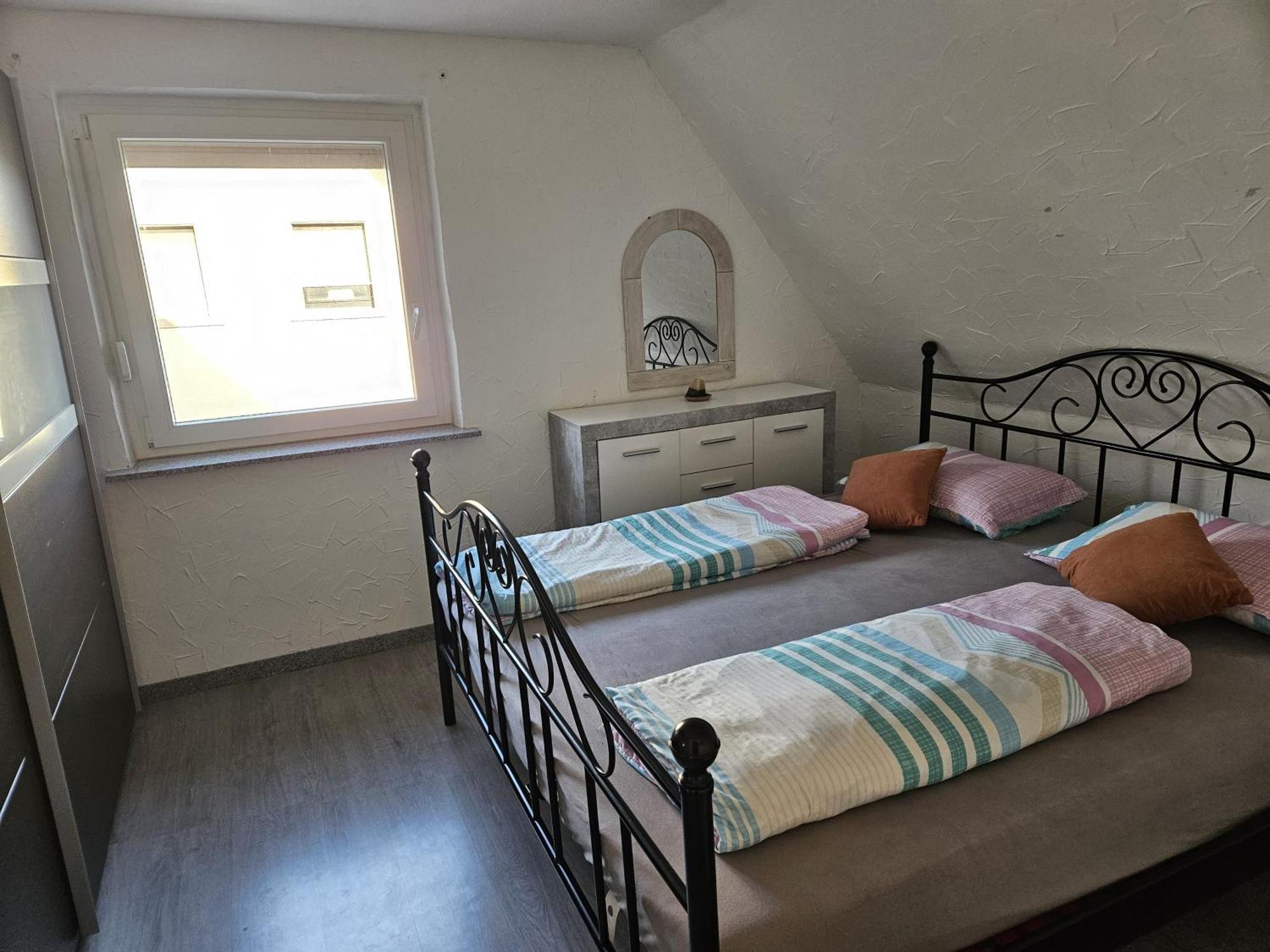 Apartment 2 Mit Kueche Und Terrasse Offenburg